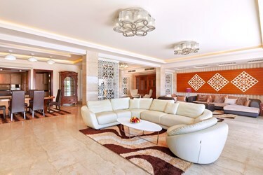 Royal Villa